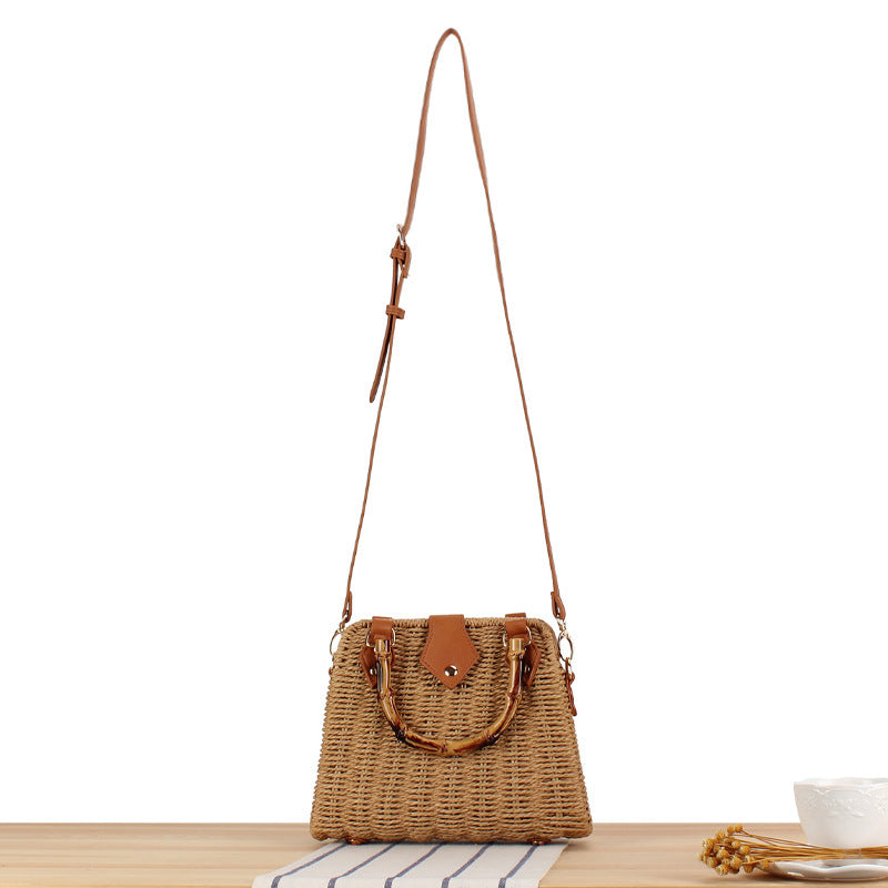 Handtasche mit Modernem Geflochtenem Design und Verstellbarem Schulterriemen Brehn