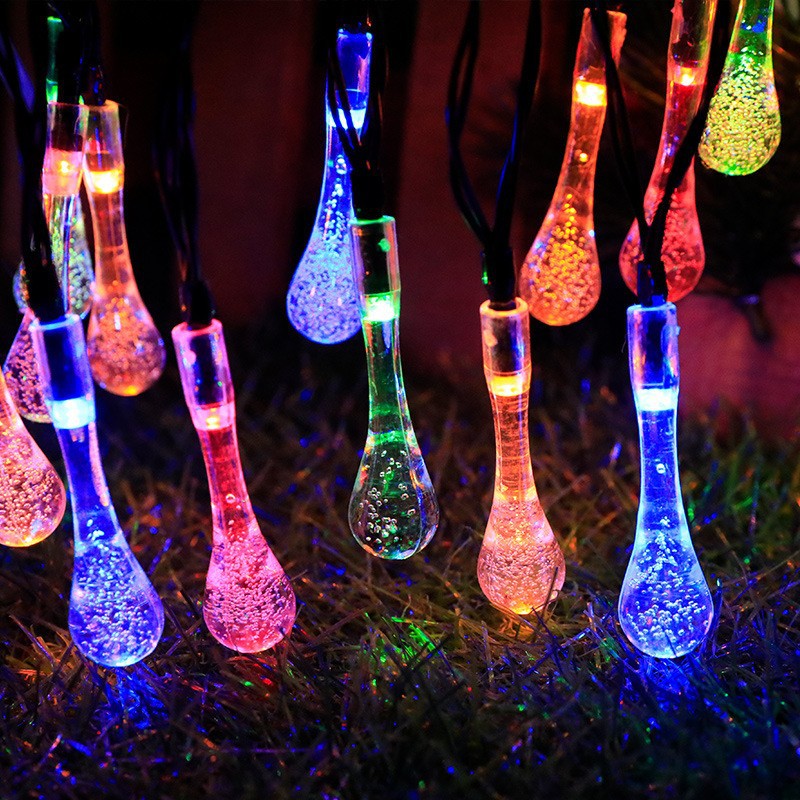 Globe LED Lichterkette mit wasserdichtem Kupferdraht und strukturierten klaren Glühbirnen Brehn