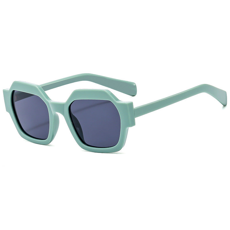 Damen Geometrische Sonnenbrille mit modernem Rahmen und UV-Schutz Brehn