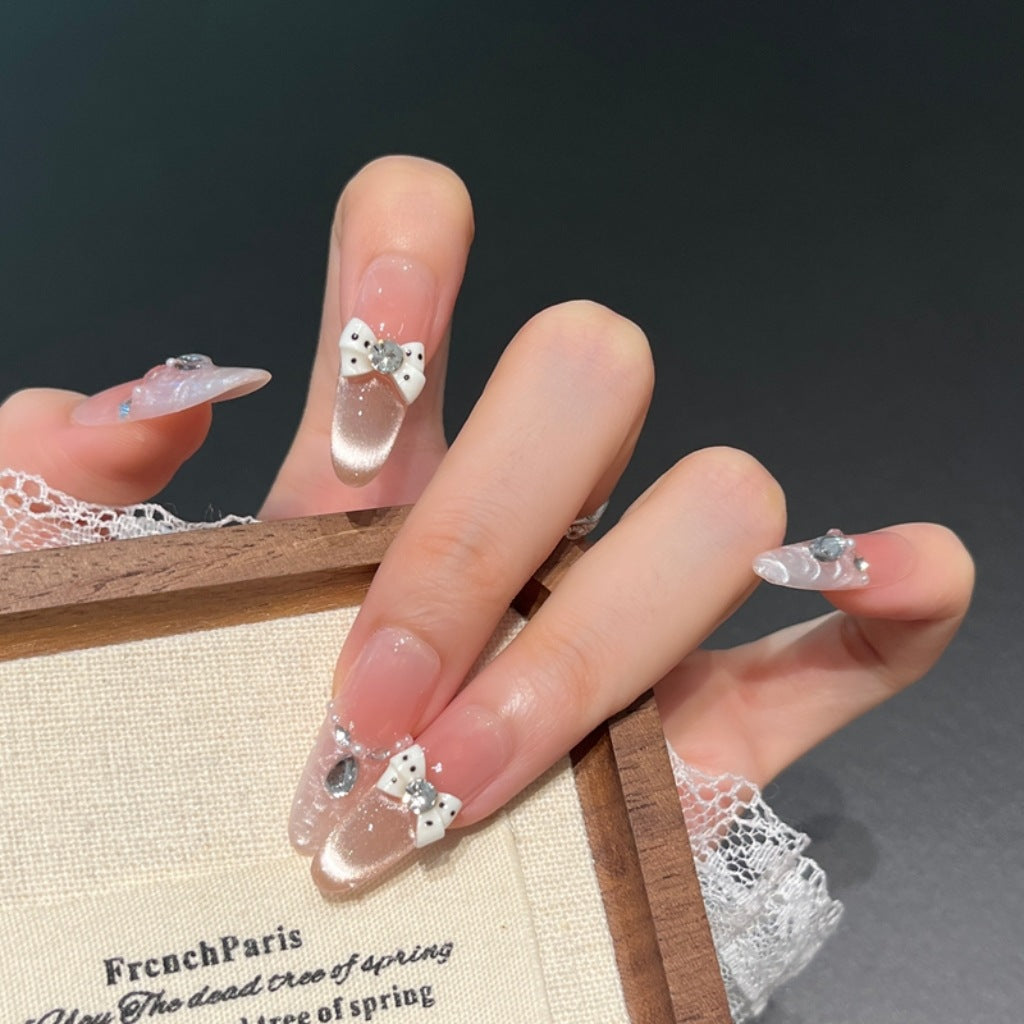 Elegantes Nagelkunstdesign Brehn