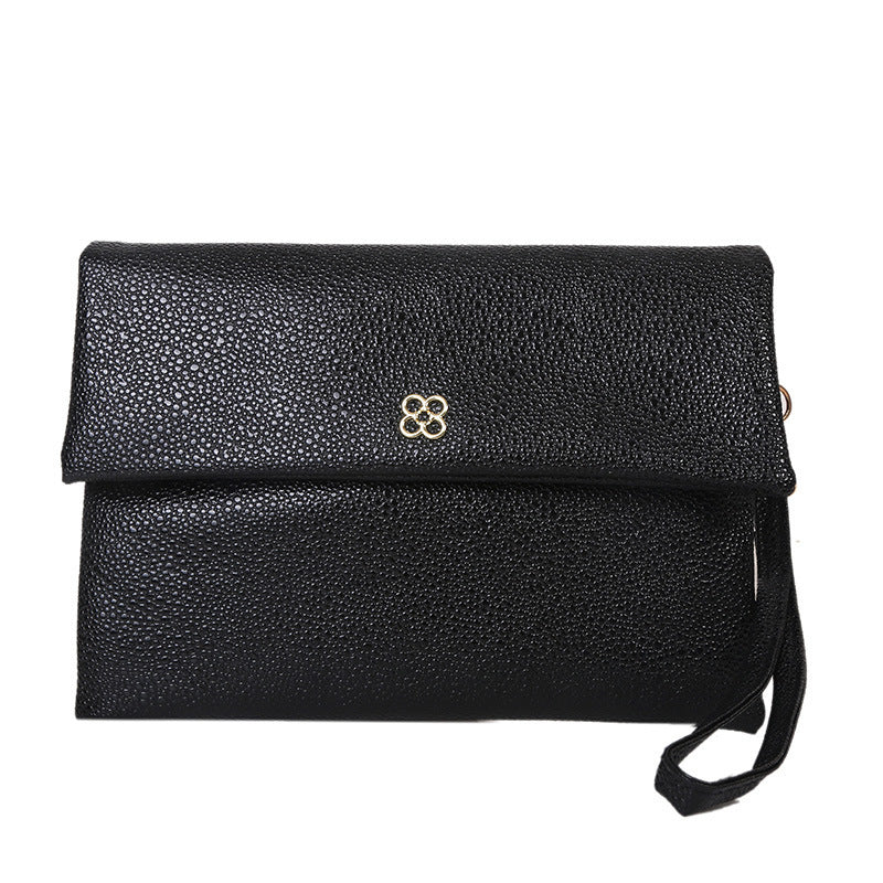 Elegante Texturierte Handgelenk-Clutch Brehn