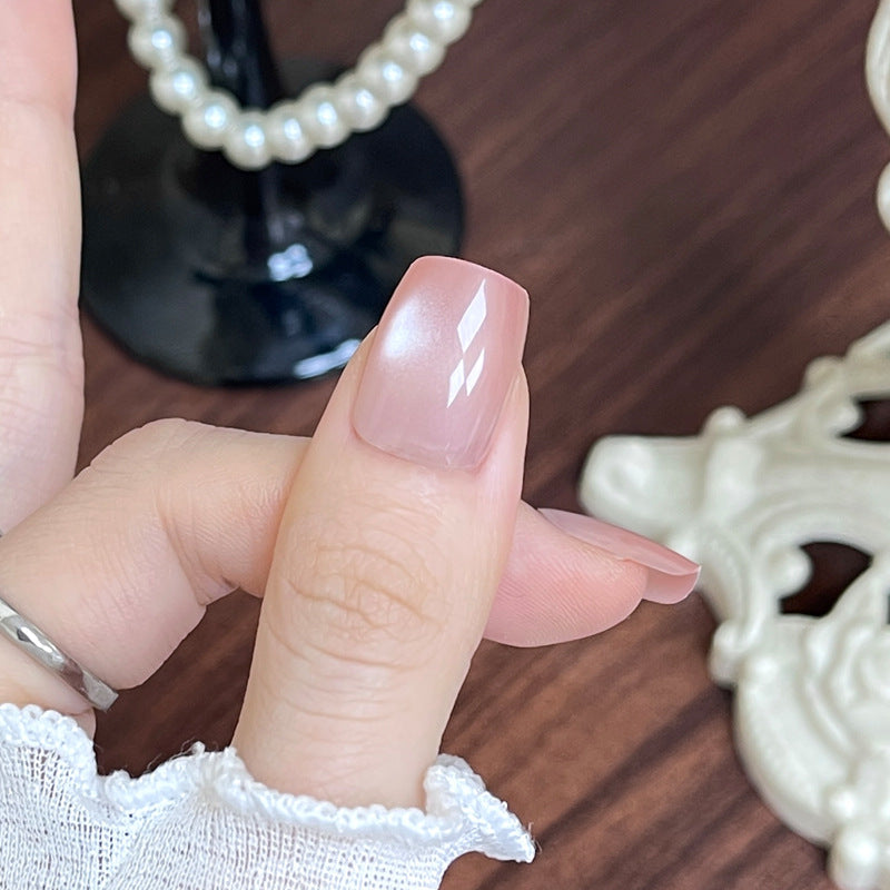 Premium Glänzende Nagelerweiterungen Brehn