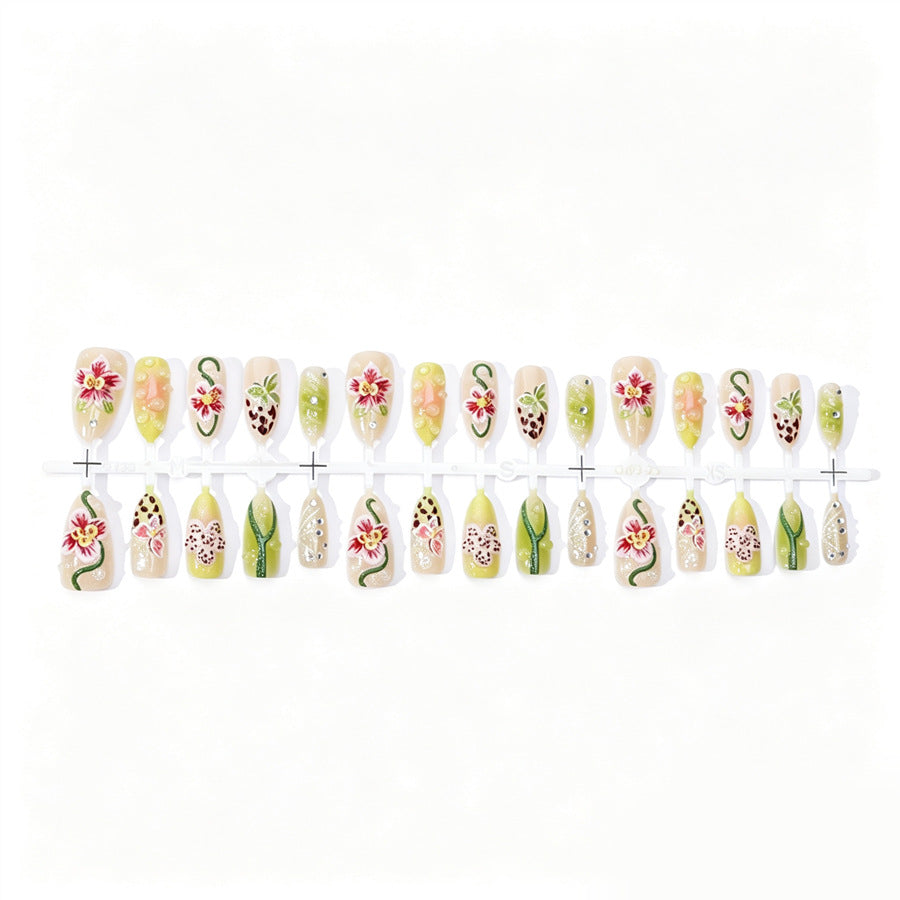 Dekoratives Floral 3D Nagelkunst Set Brehn