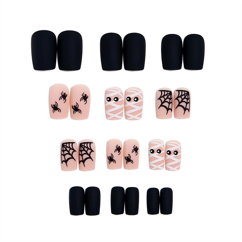 Halloween-Themed Nail Art Kit Brehn