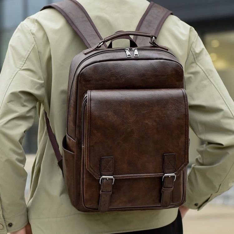 Eleganter Rucksack mit Praktischen Fächern und Stilvollen Details Brehn