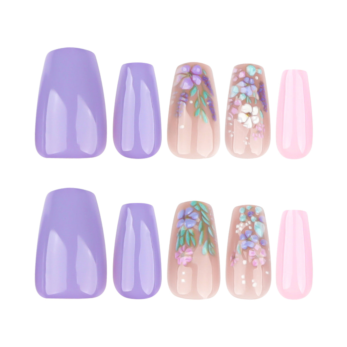 Elegante Kunstnagelkunst mit zarten Blütenmotiven Brehn