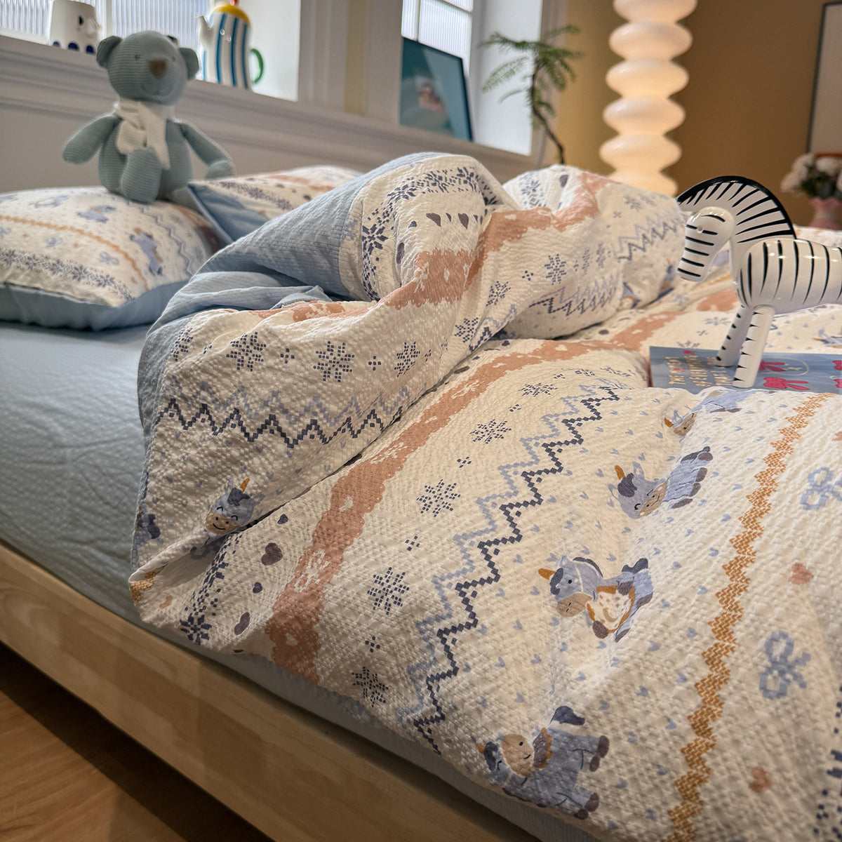 Gesteppte Baumwoll-Bettwäsche mit nordischem Rentier-Patchwork