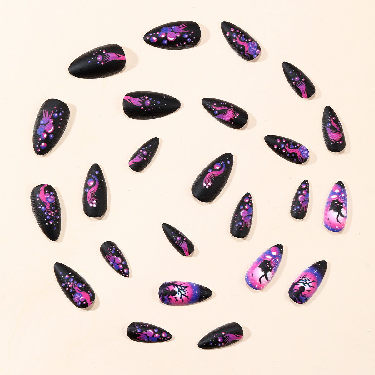 Fantasy-inspirierten Stiletto-Nagelart-Erweiterungen Brehn