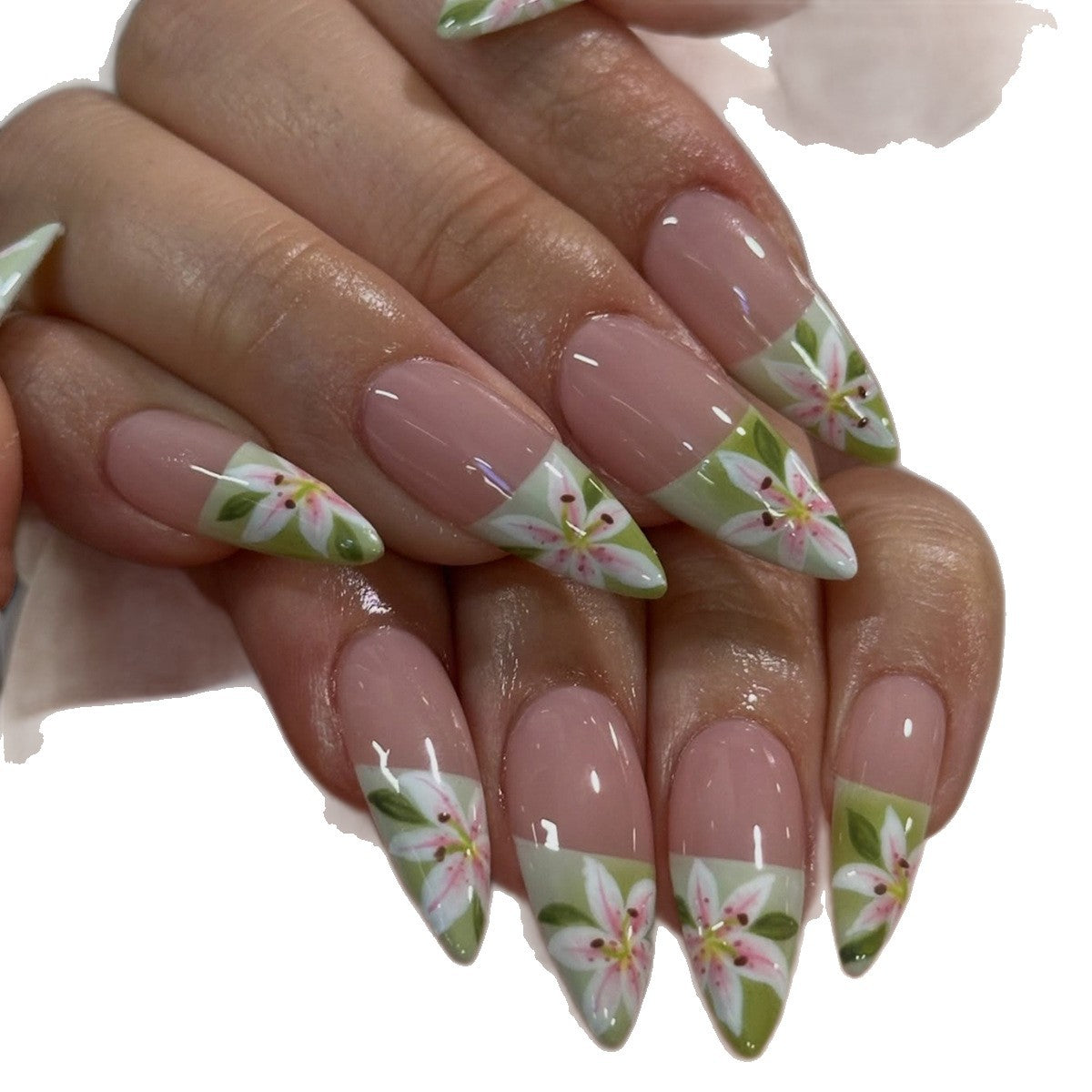 Kunstfingernägel mit Handgefertigten Floralen Verzierungen Brehn