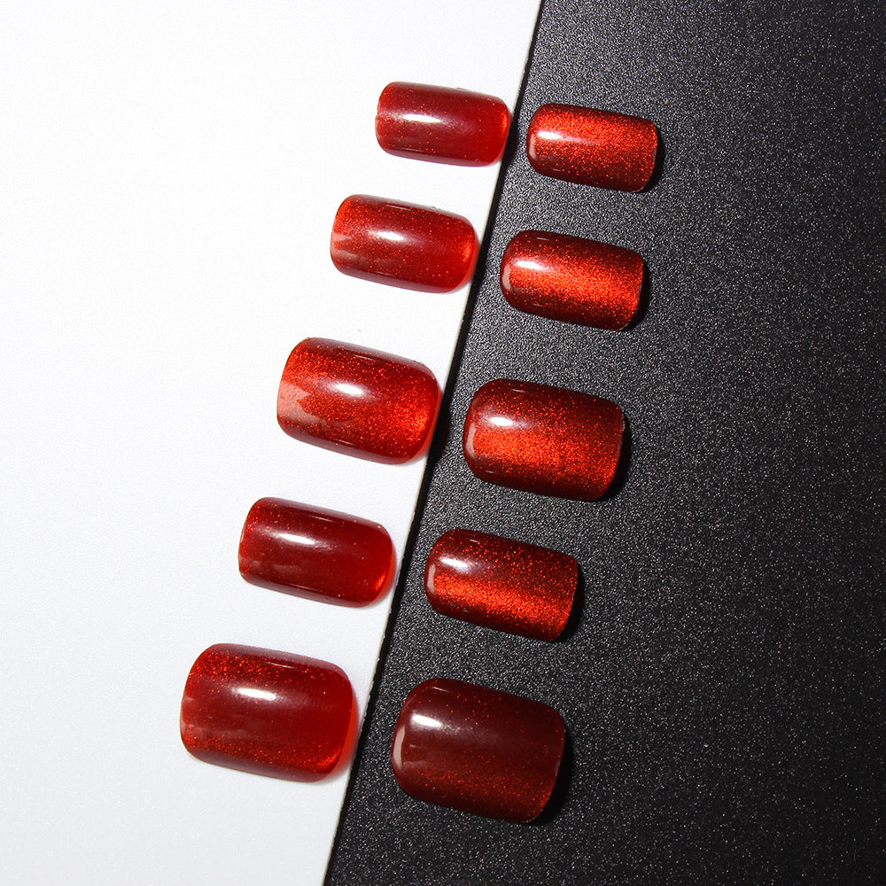 Strahlendes Glitter Gel Nageldesign Brehn