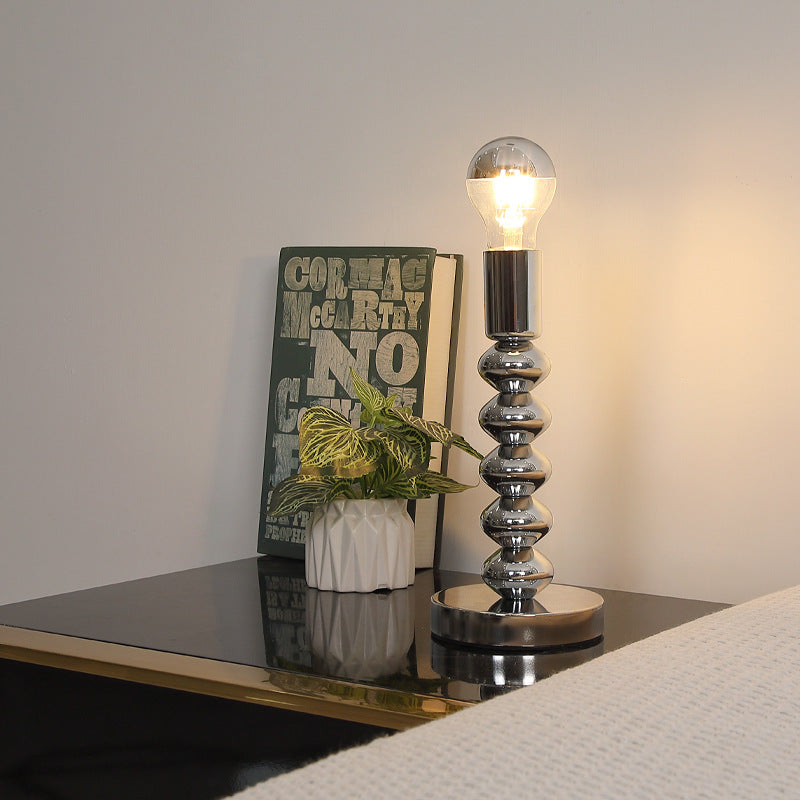 Moderne dekorative Tischlampe