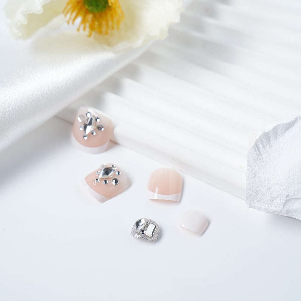 Elegante 3D Nagelkunst Tipps Brehn