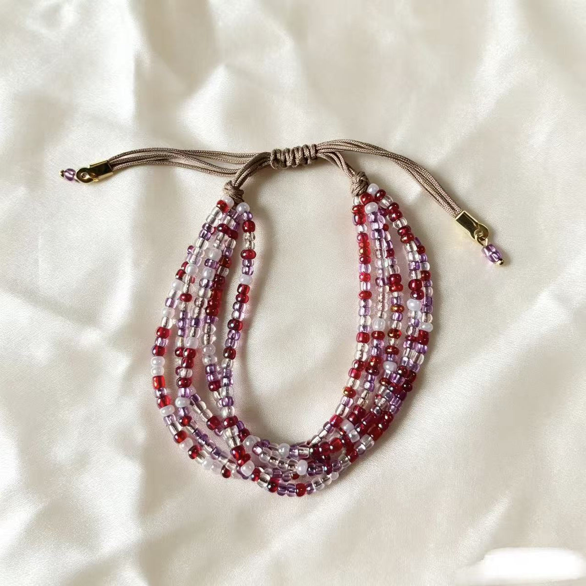 Mehrschichtige Perlenarmband Brehn