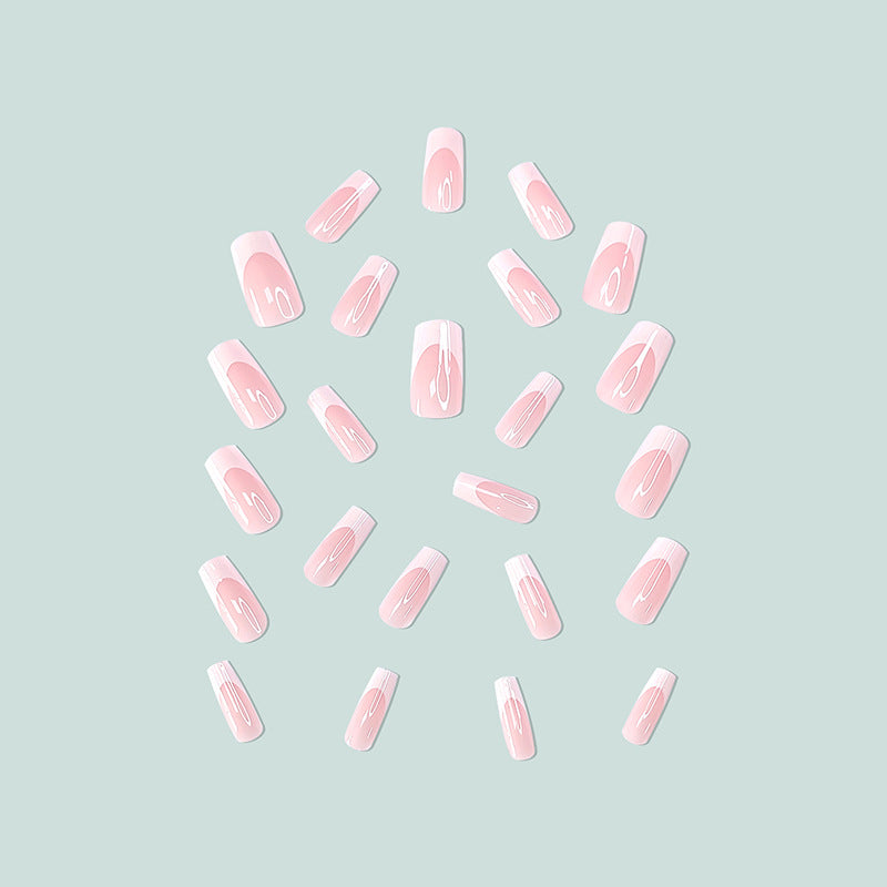 Elegante und kreative Nagelverlängerungen Brehn