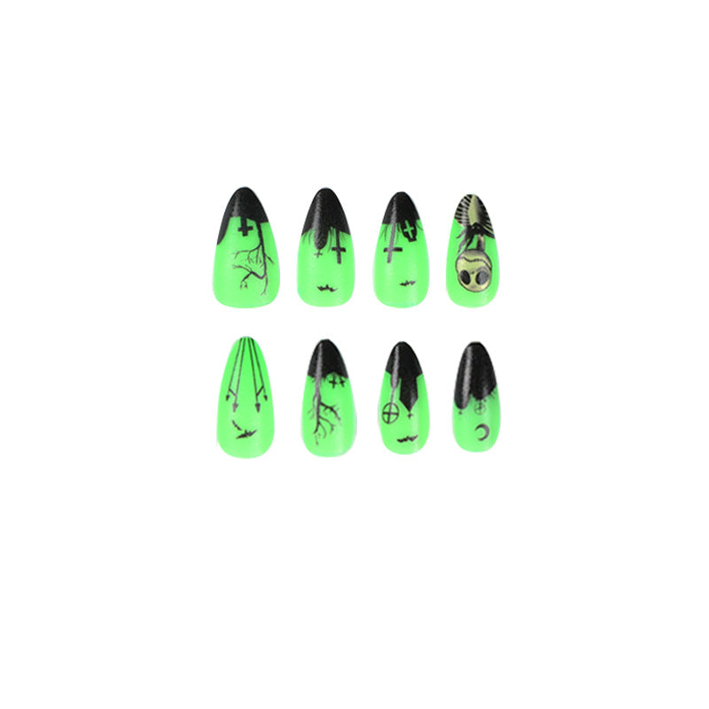 Kreative Nagelkunst mit Halloween-Motiven Brehn