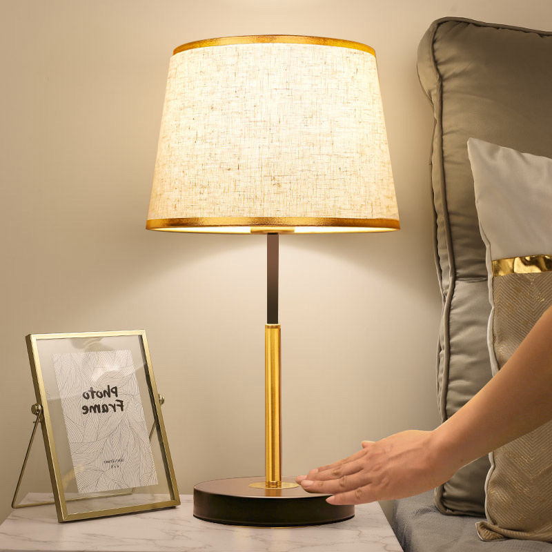 Stilvolle dekorative Tischlampe