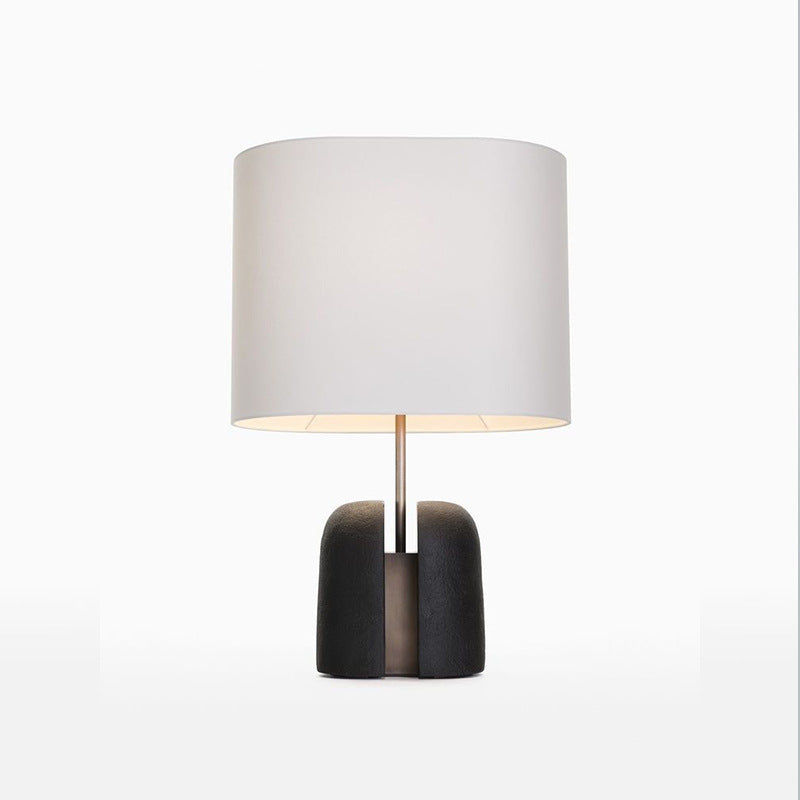 Chic Moderne Tischlampe mit einzigartigem Basendesign