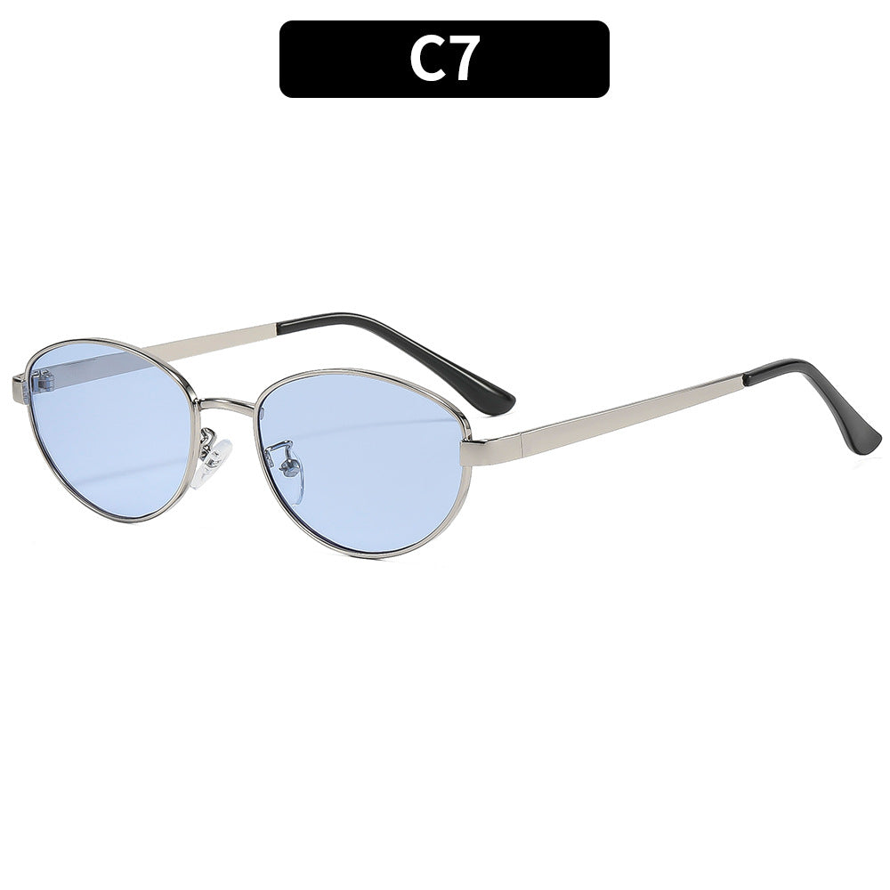 Moderne ovale Sonnenbrille