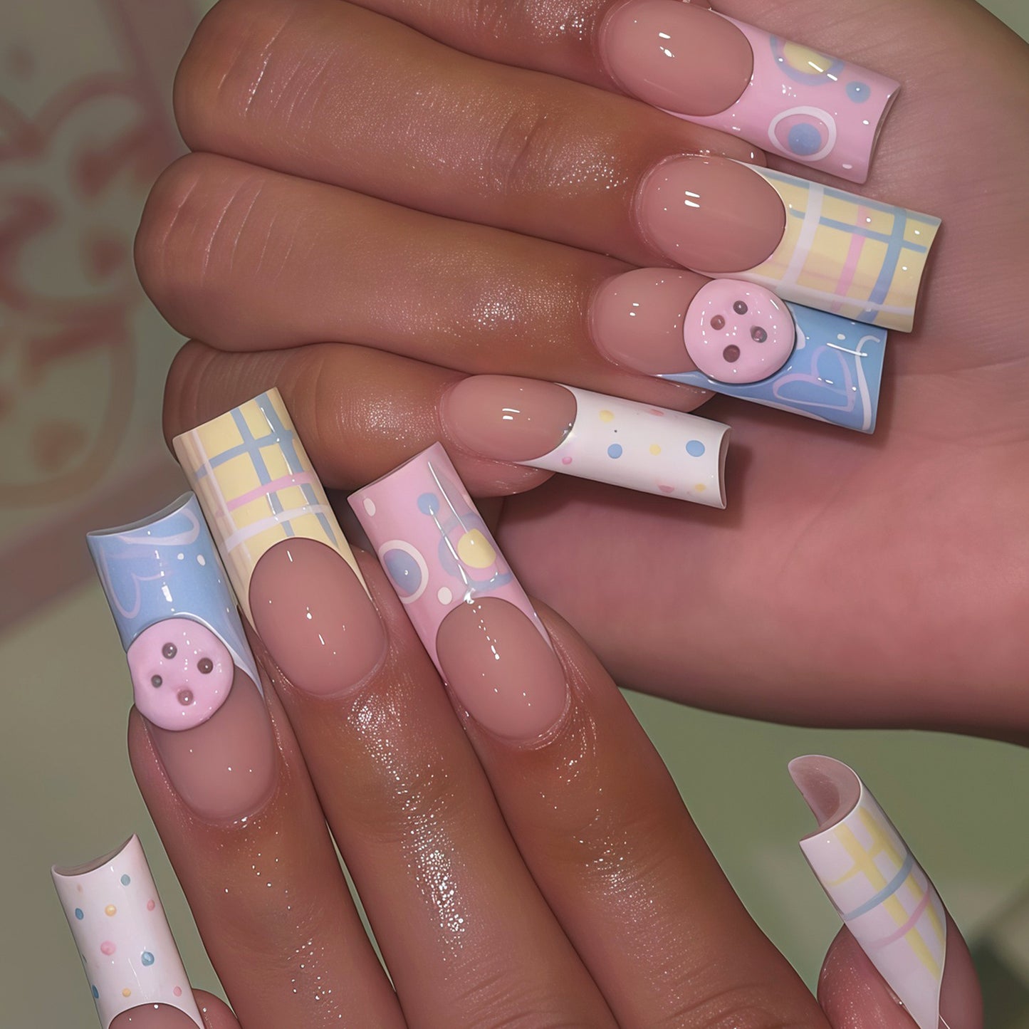 Dekorative lange Press-On Nagelkunst Tipps Brehn