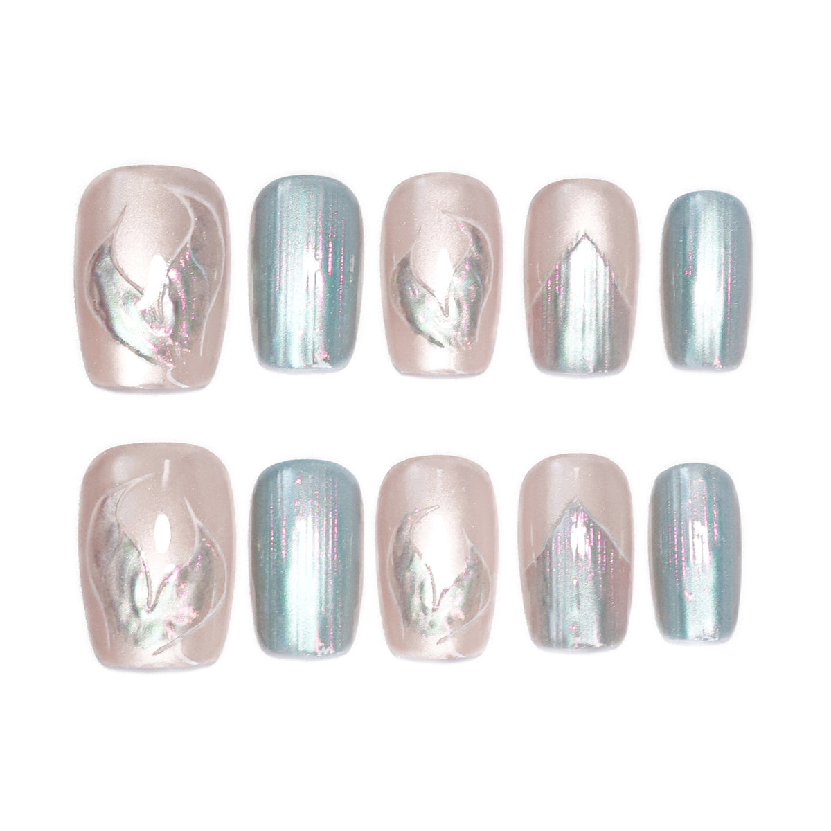 Kunstvolle Nagelspitzen mit floralem Design Brehn