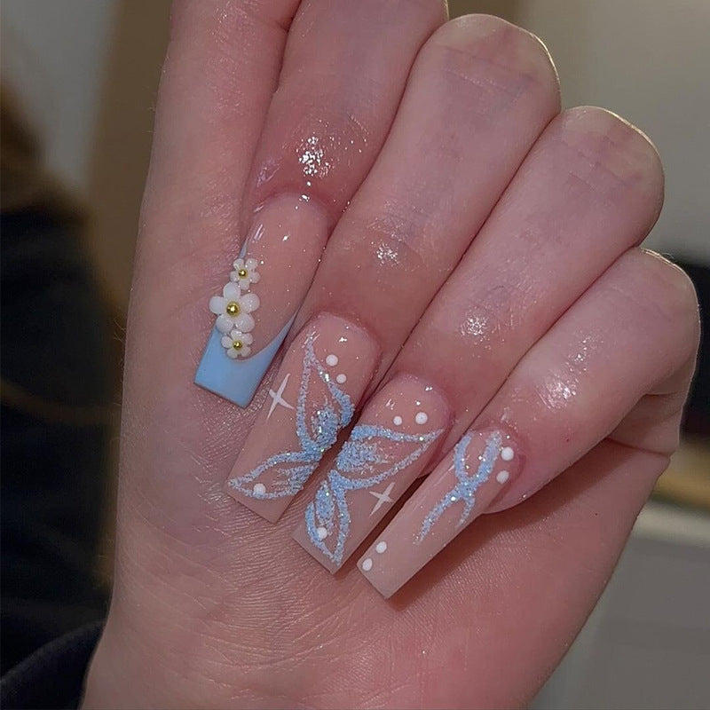 Dekoratives Langes Press-On-Nagel-Set mit floralem und glitzerndem Akzent Brehn