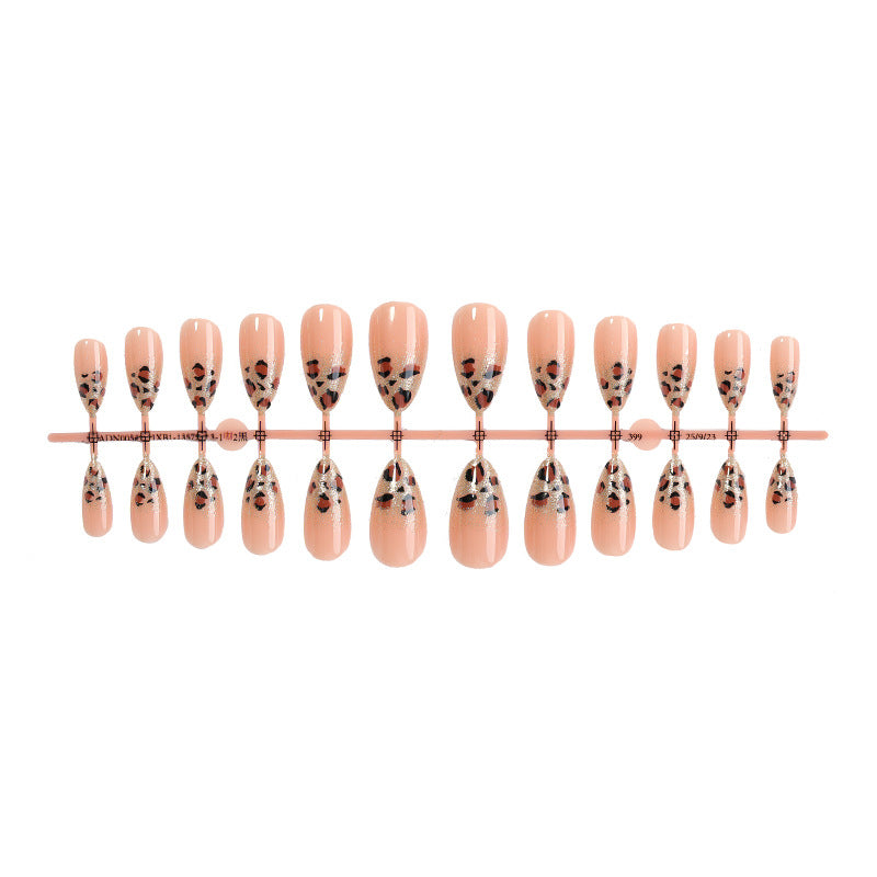Künstlerische Stiletto Press-On Nagelkollektion Brehn