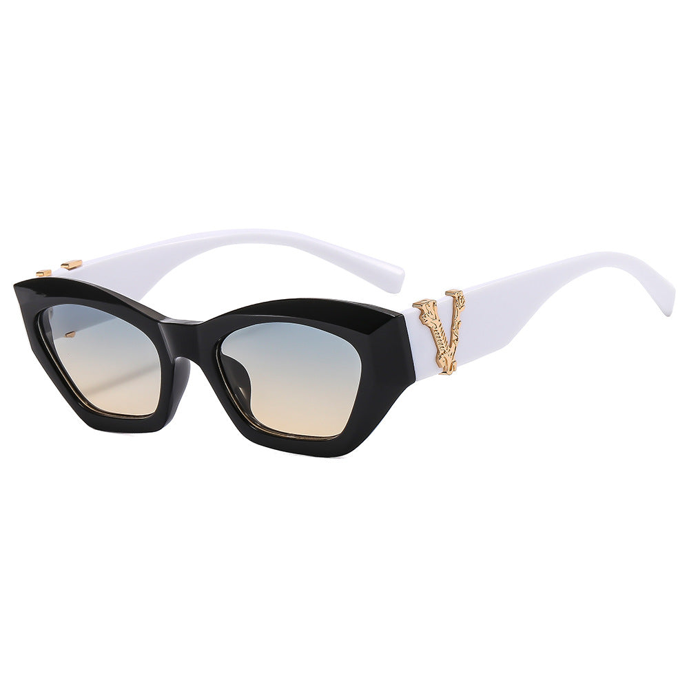 Damen Cat-Eye Sonnenbrille mit luxuriösen Details Brehn