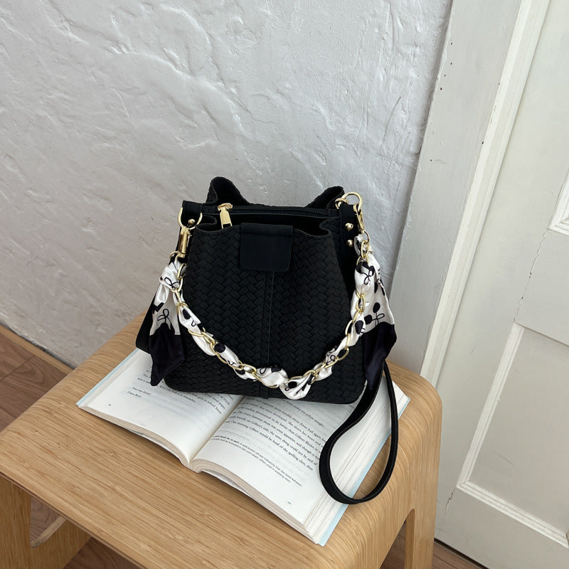 Gewebte Bucket-Stil Handtasche