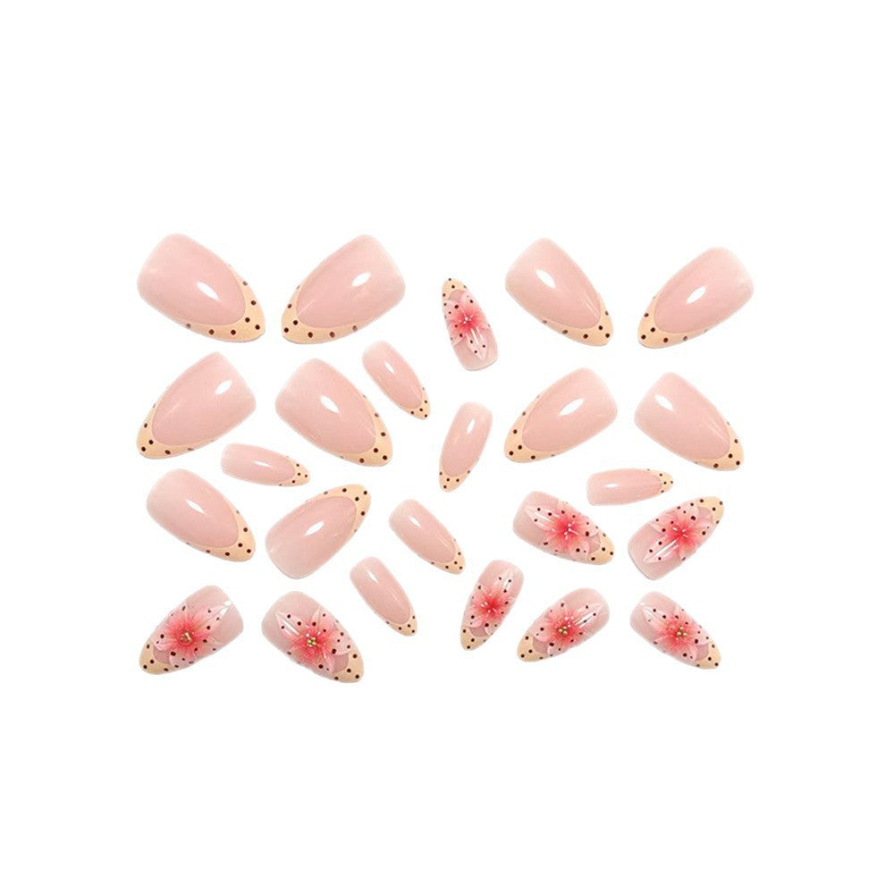 Kunstvolle Nagelverlängerungen mit Floralen Akzenten Brehn