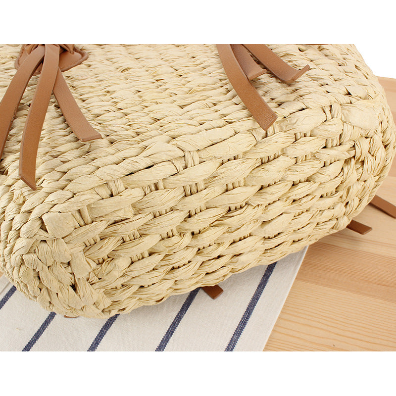 Geflochtene Strandtasche mit Ledergriffen Brehn