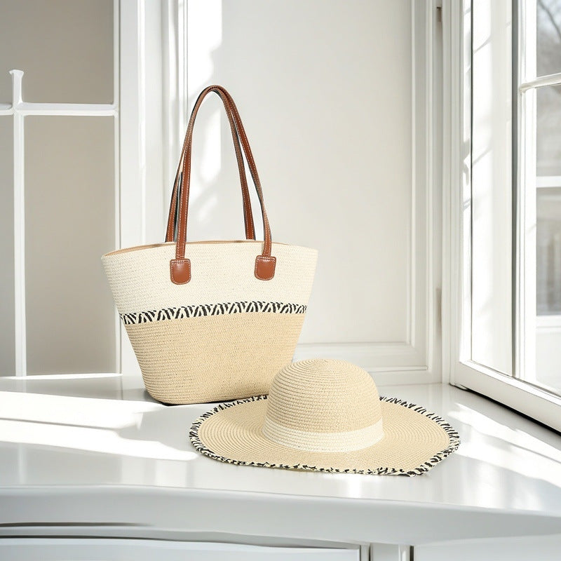 Strandtasche und Sonnenhut Brehn