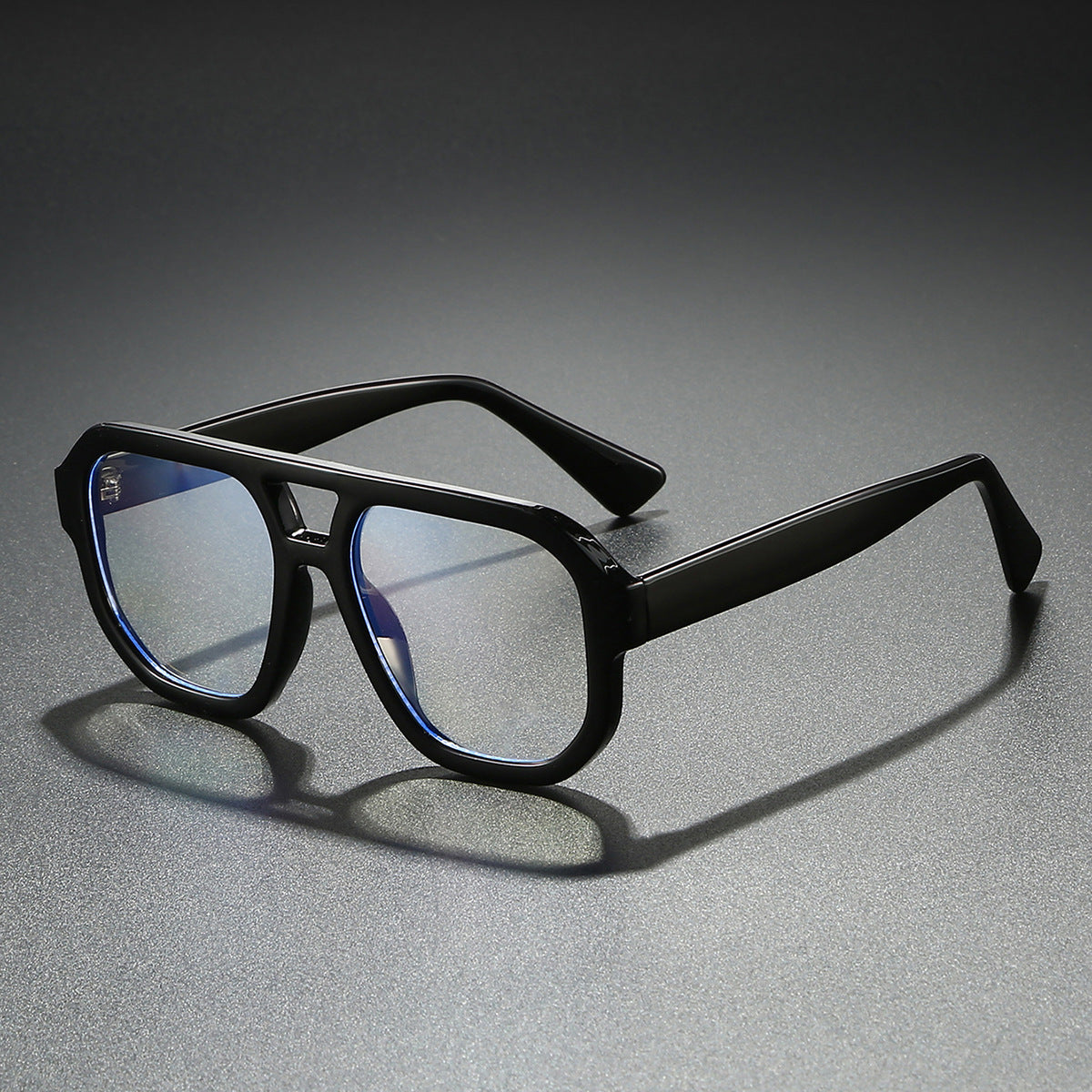Damen Sonnenbrille im modernen urbanen Design mit breitem Rand Brehn