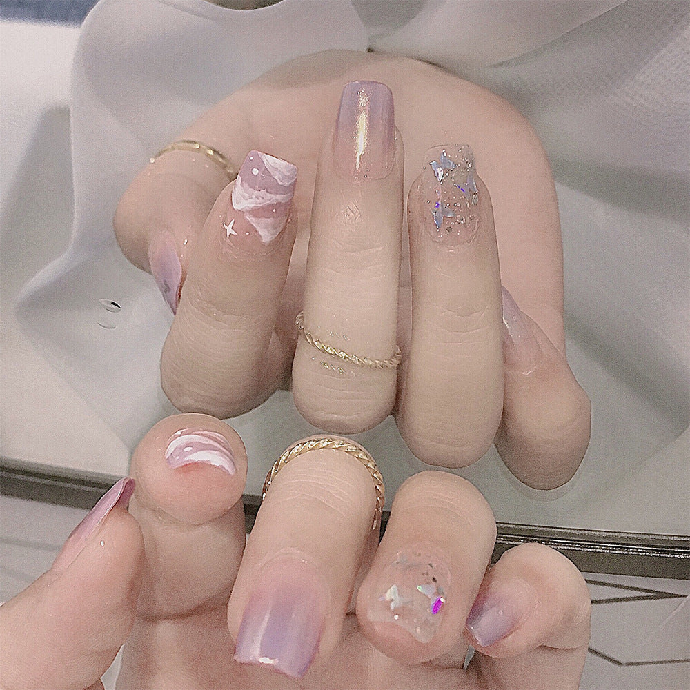 Künstlerische Gel-Nageldekorationen