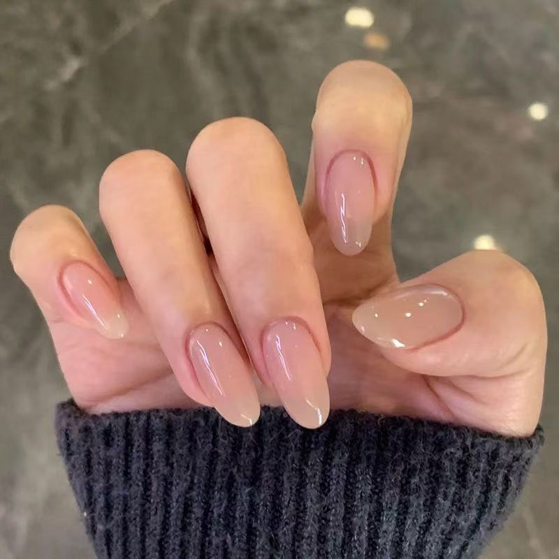 Elegante Stiletto Press-On Nägel mit Farbverlauf-Finish Brehn