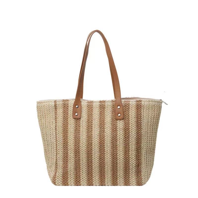 Handgefertigte Strandtasche mit Strukturiertem Streifenmuster Brehn