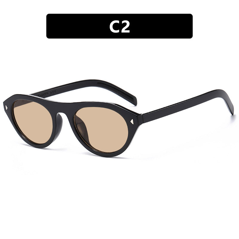 Damen modische Sonnenbrille mit geschwungenem Rahmen und schützendem UV-Filter Brehn