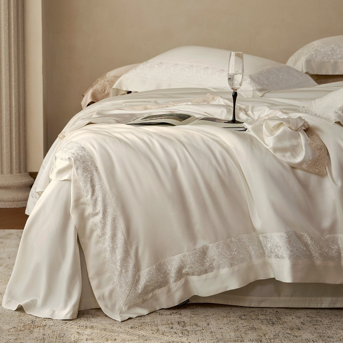 Satin-Optik Spitzenbesatz Bettbezug Set