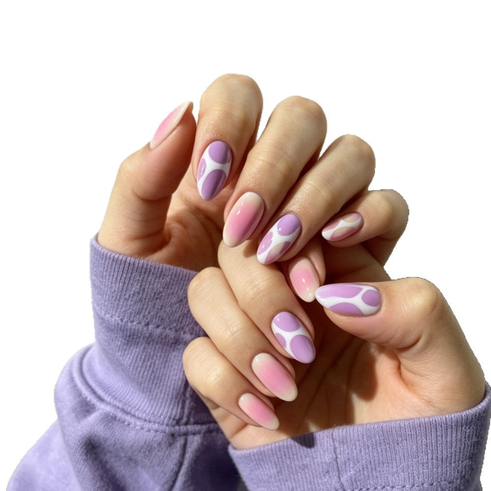 Künstlerisches Glänzendes Press-On-Nagelset mit Dekorativen Abstrakten Mustern Brehn