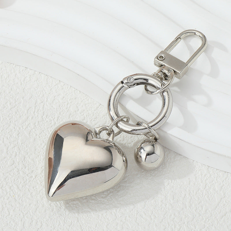 Herzförmiger Charm Schlüsselanhänger Brehn