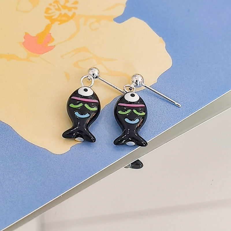 Verspielt Fisch Charm Ohrringe Brehn