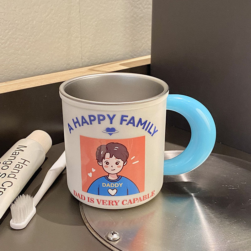 Keramiktasse mit Verspieltem Familienmotiv Brehn
