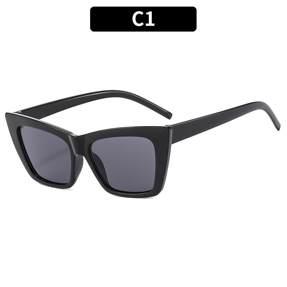 Stylische Winkelform Brille