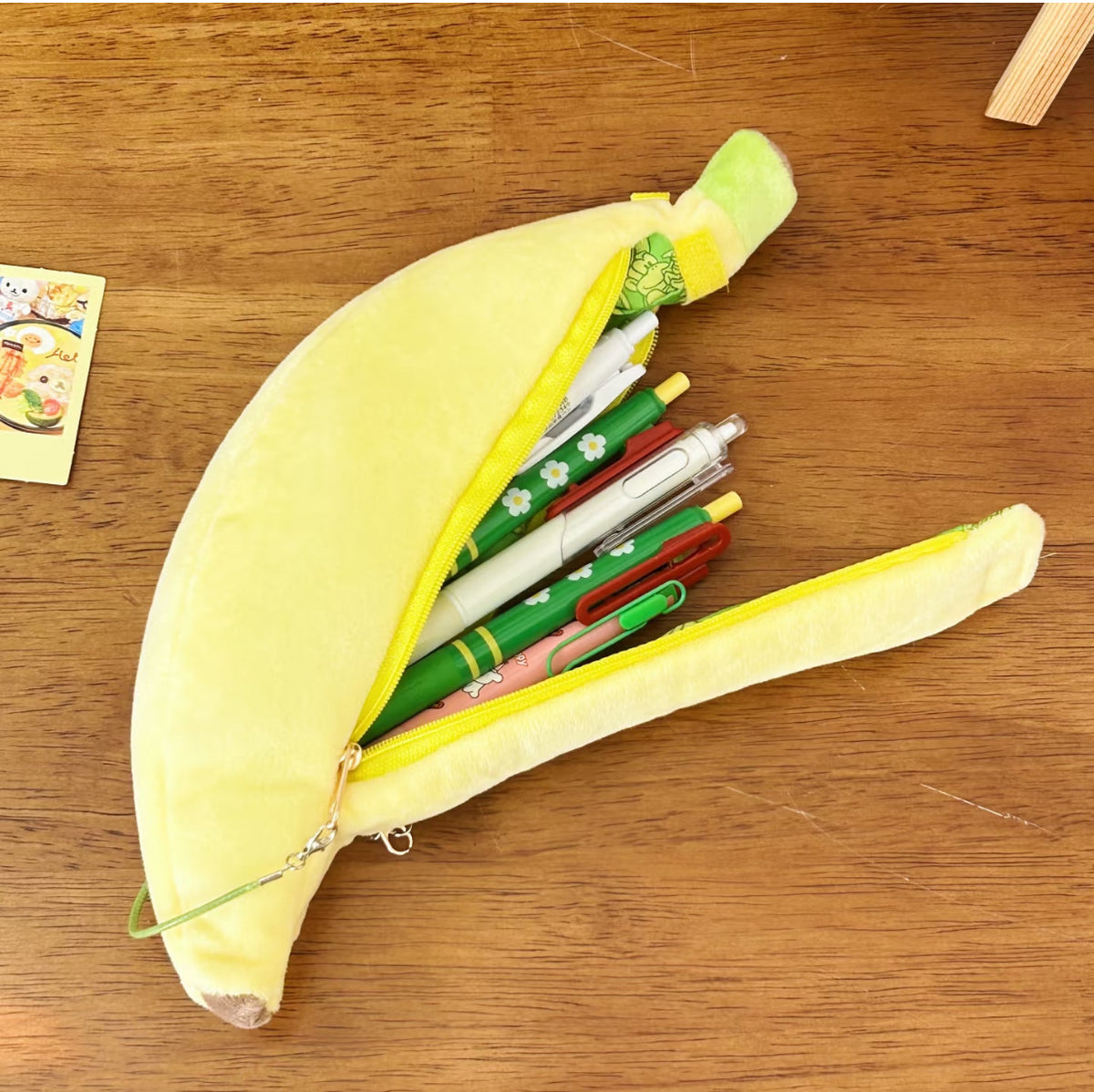 Banane-förmiges Plüsch-Fülleretui