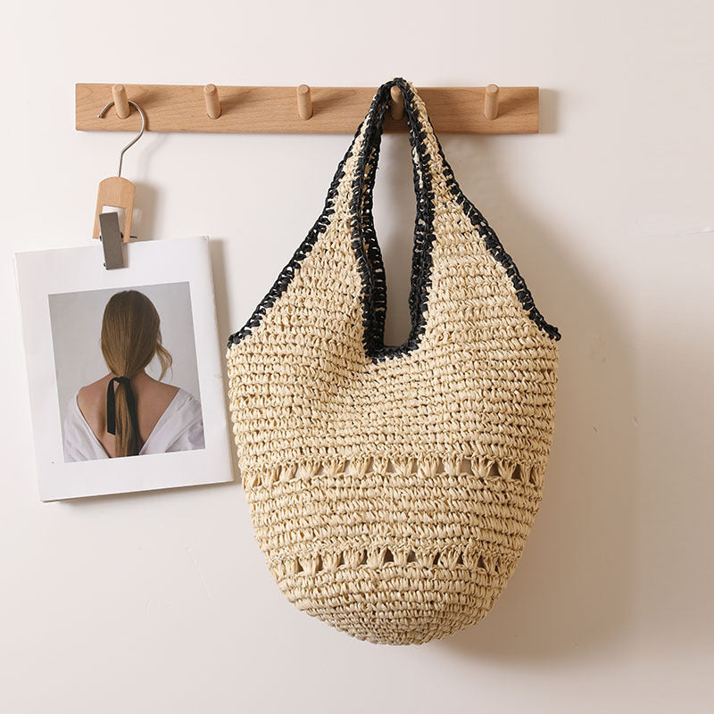 Handgefertigte Basttasche mit Dekorativen Details Brehn
