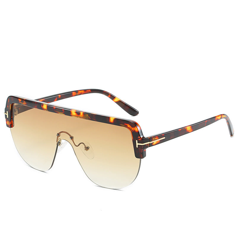Zeitgenössische Voll-Rahmen Schildkröten-Sonnenbrille Brehn