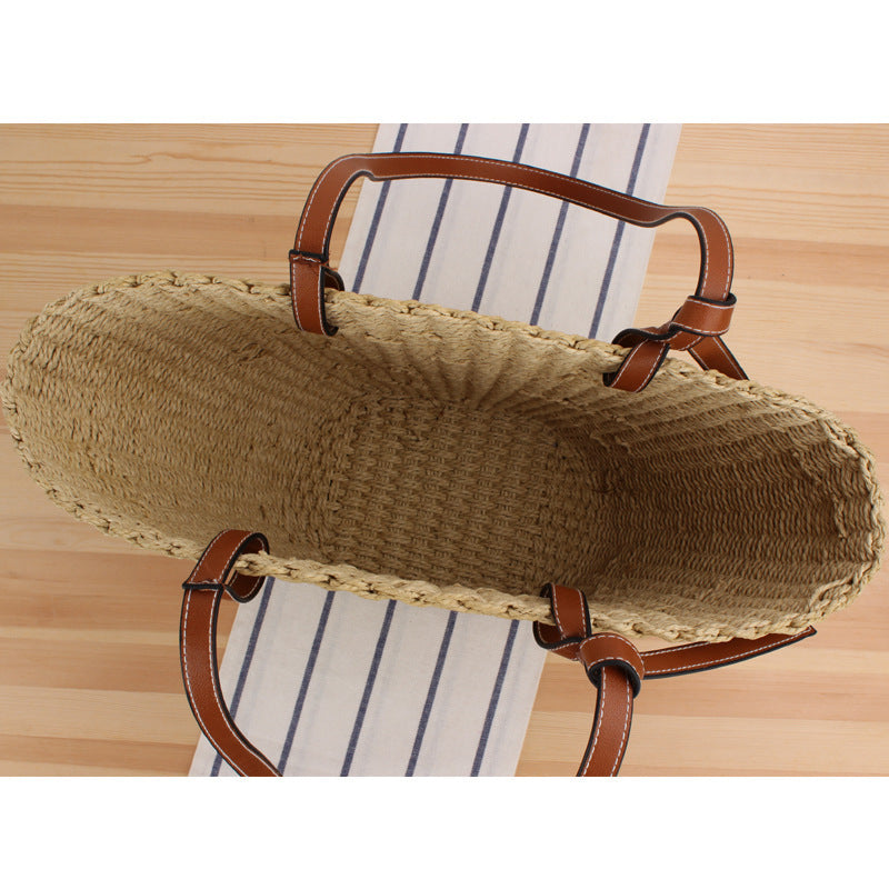 Handtasche Aus Geflochtenem Naturmaterial mit Eleganten Ledergriffen Brehn