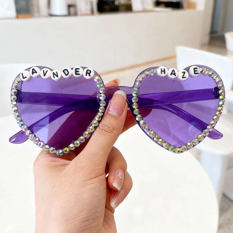 Herzförmige, mit Strass veredelte Sonnenbrille Brehn 1787141205