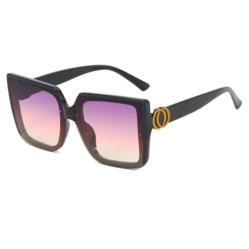 Damen quadratische Sonnenbrille mit einzigartigem Reifenelement Brehn