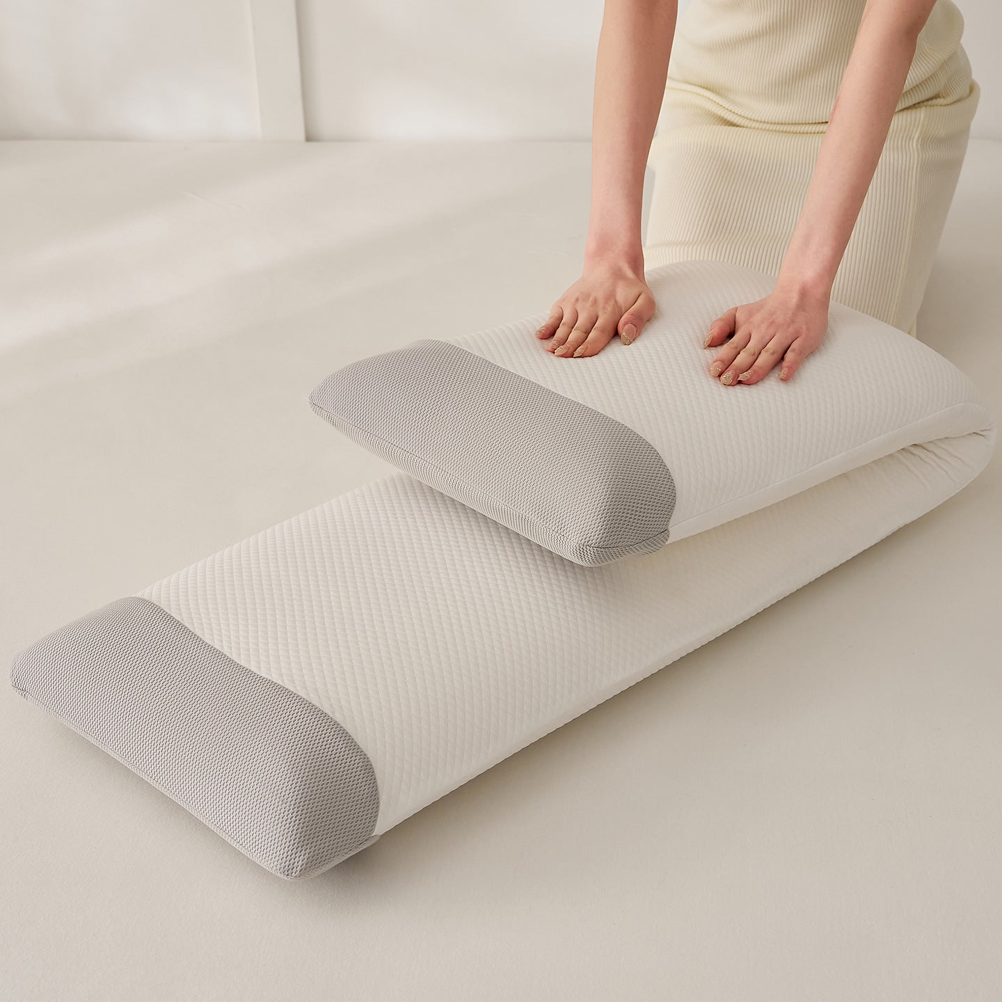 Ergonomisches Schlafkissen mit Klarem Design Brehn