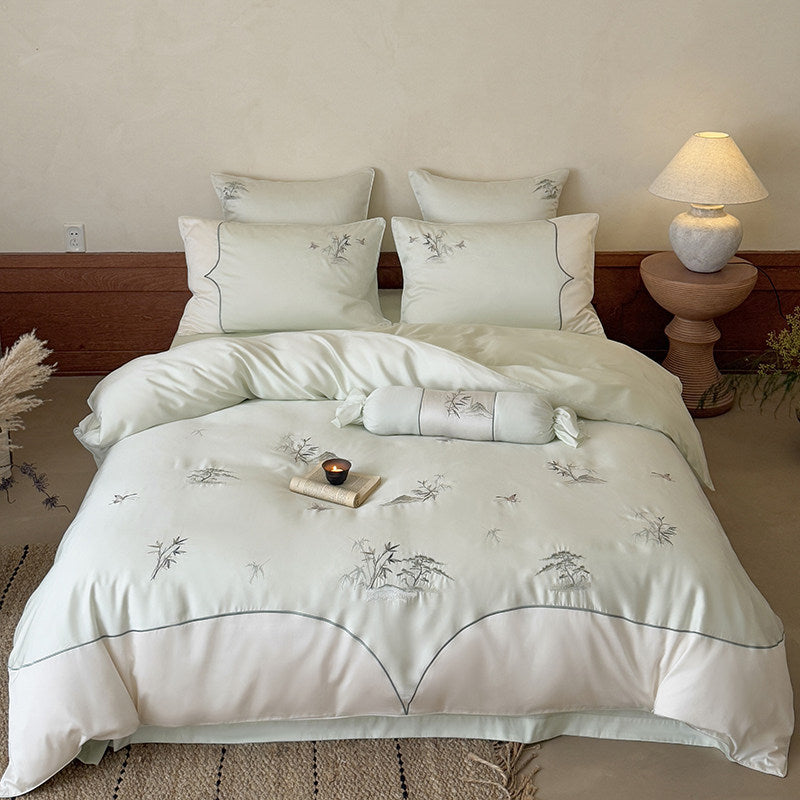Besticktes botanisches Satin-Bettbezug-Set mit gewelltem Rand und tiefen Ecken